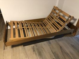 Bett mit Rost knickbar 200x90
