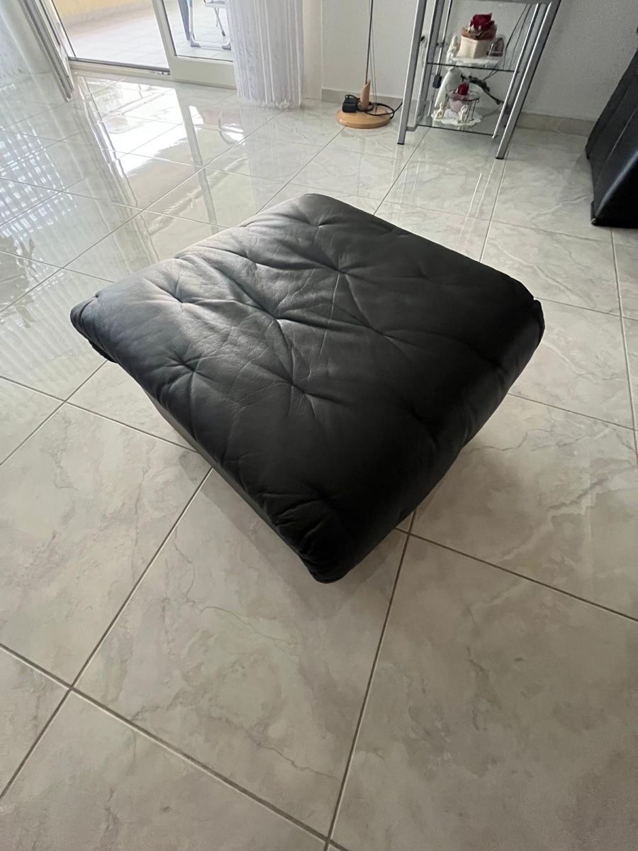 Sofas: Ledersofa mit Hocker – D'occasion à Kleindöttingen par Botrugno01 3