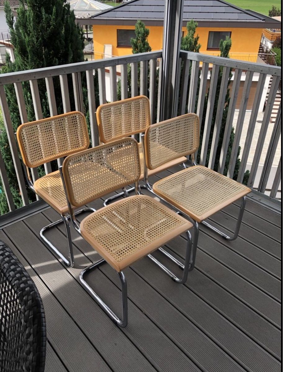 Chaises: Holz Freischwinger 4x – D'occasion à Fribourg par ann_l9b7