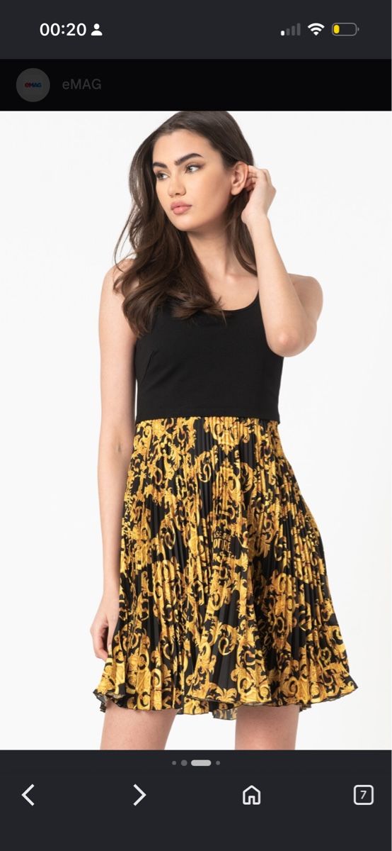 Versace Vestiti: Versace Freizeitkleid, neu, NP Fr. 530.-- – Nuovo e nell'imballaggio originale da Hombrechtikon venduto da Herbstsonne
