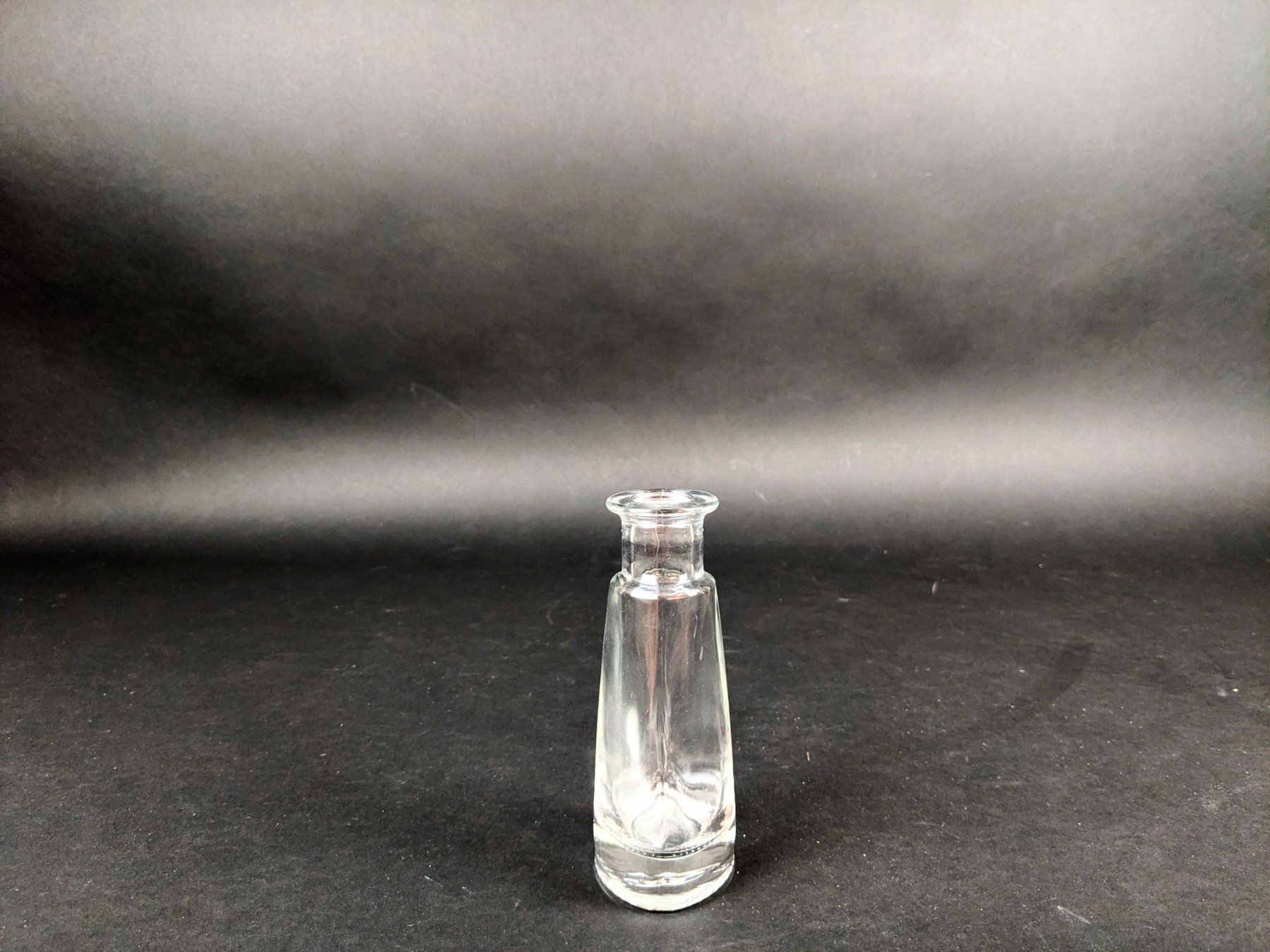 Vase & Récipients: VINA Flasche Deko Vase – D'occasion à Thun par Restwert_Thun 2