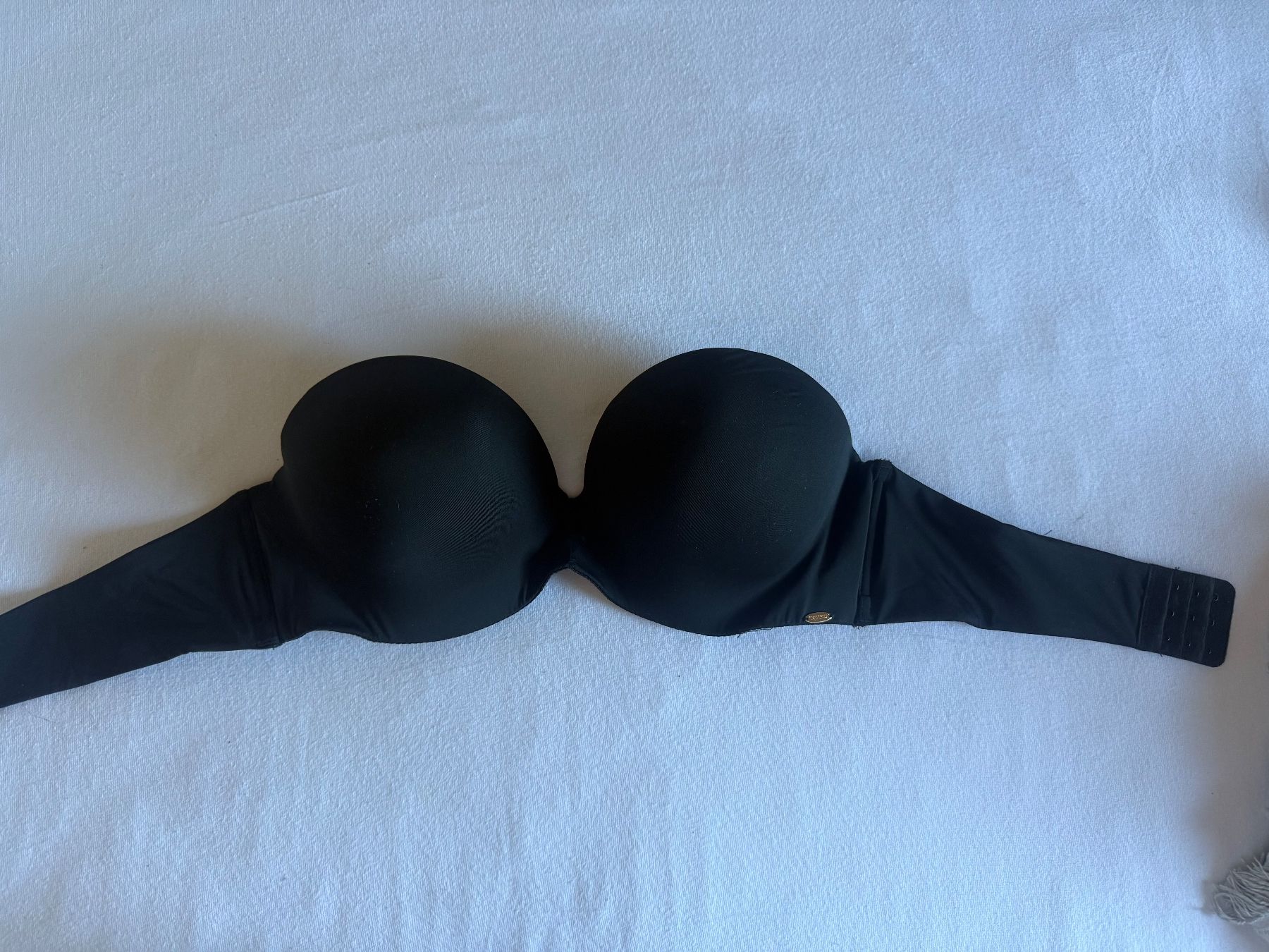 H&M Autres dessous: Trägerloser BH – Neuf (Voir description) à Laupen BE par Alina_aaee