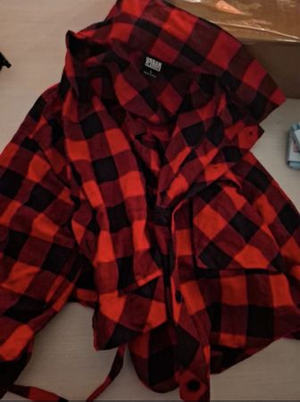Camicia di flanella Urban Classics rossa e nera, taglia S