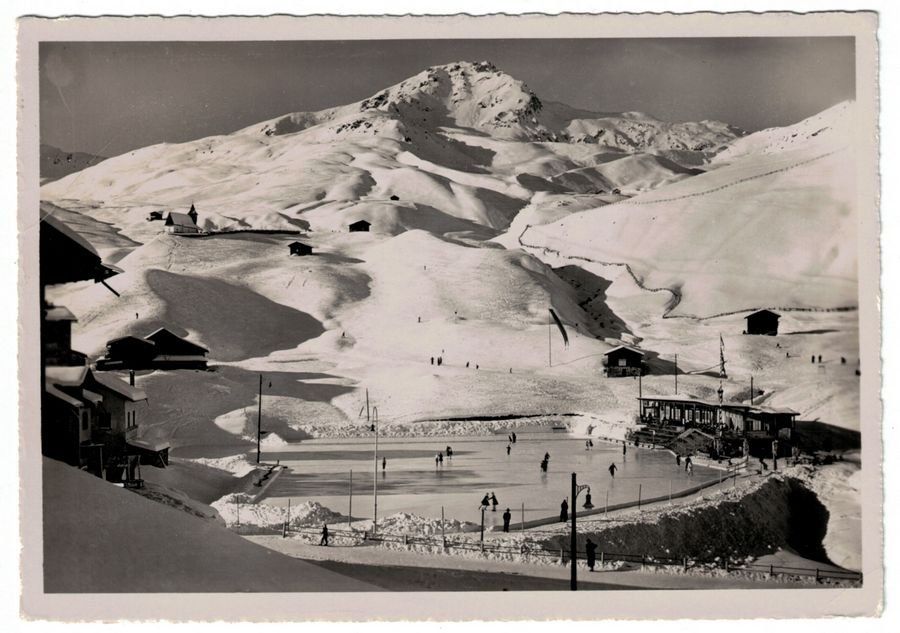 Cartoline postali: Eisbahn Inner-Arosa, gelaufen 1947 – Usato da Frauenfeld venduto da POML