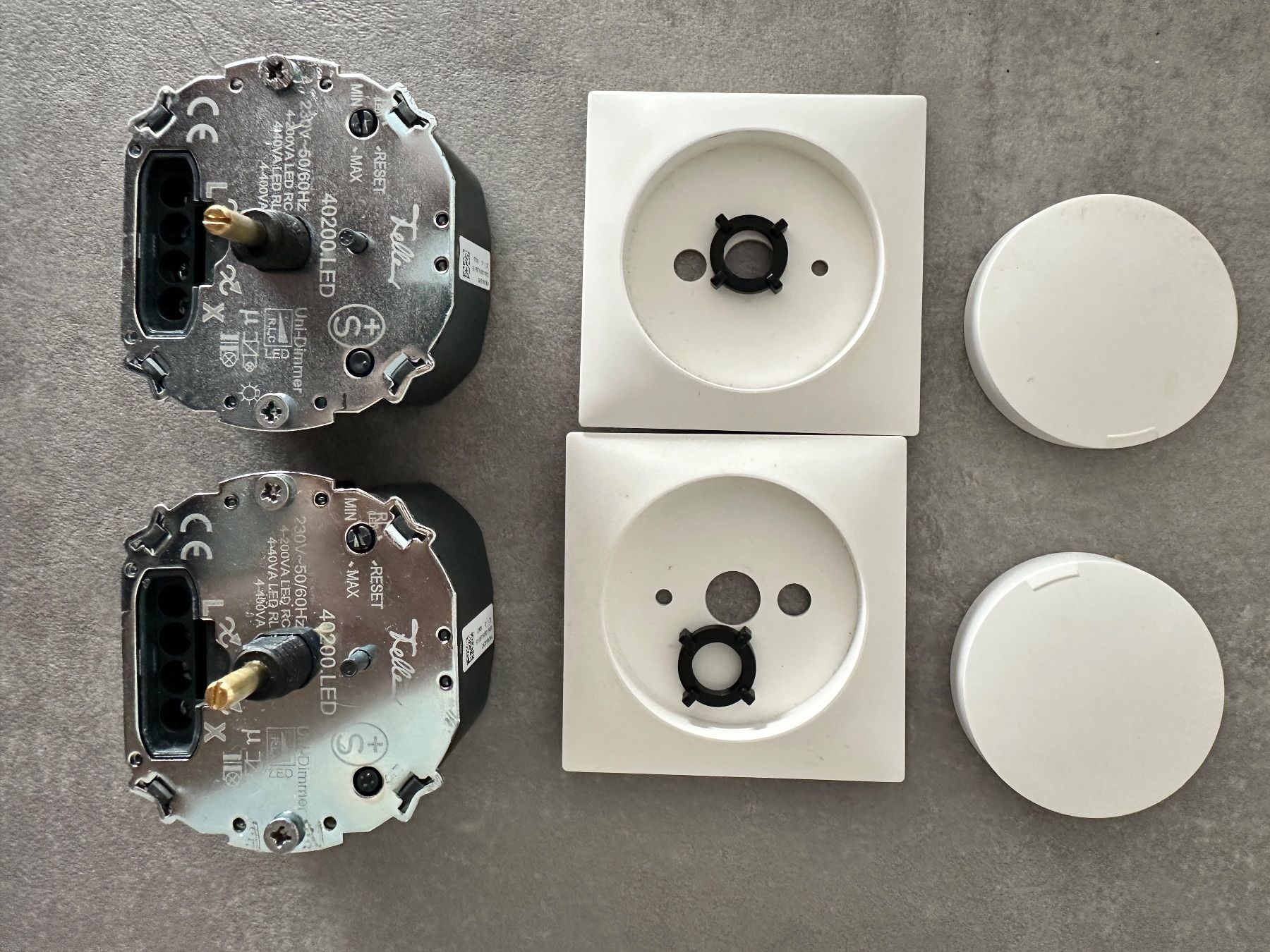 Feller Interruttori: Feller Dimmer 40200 LED 2 Stk. – Usato da Moosleerau venduto da Davebolliger