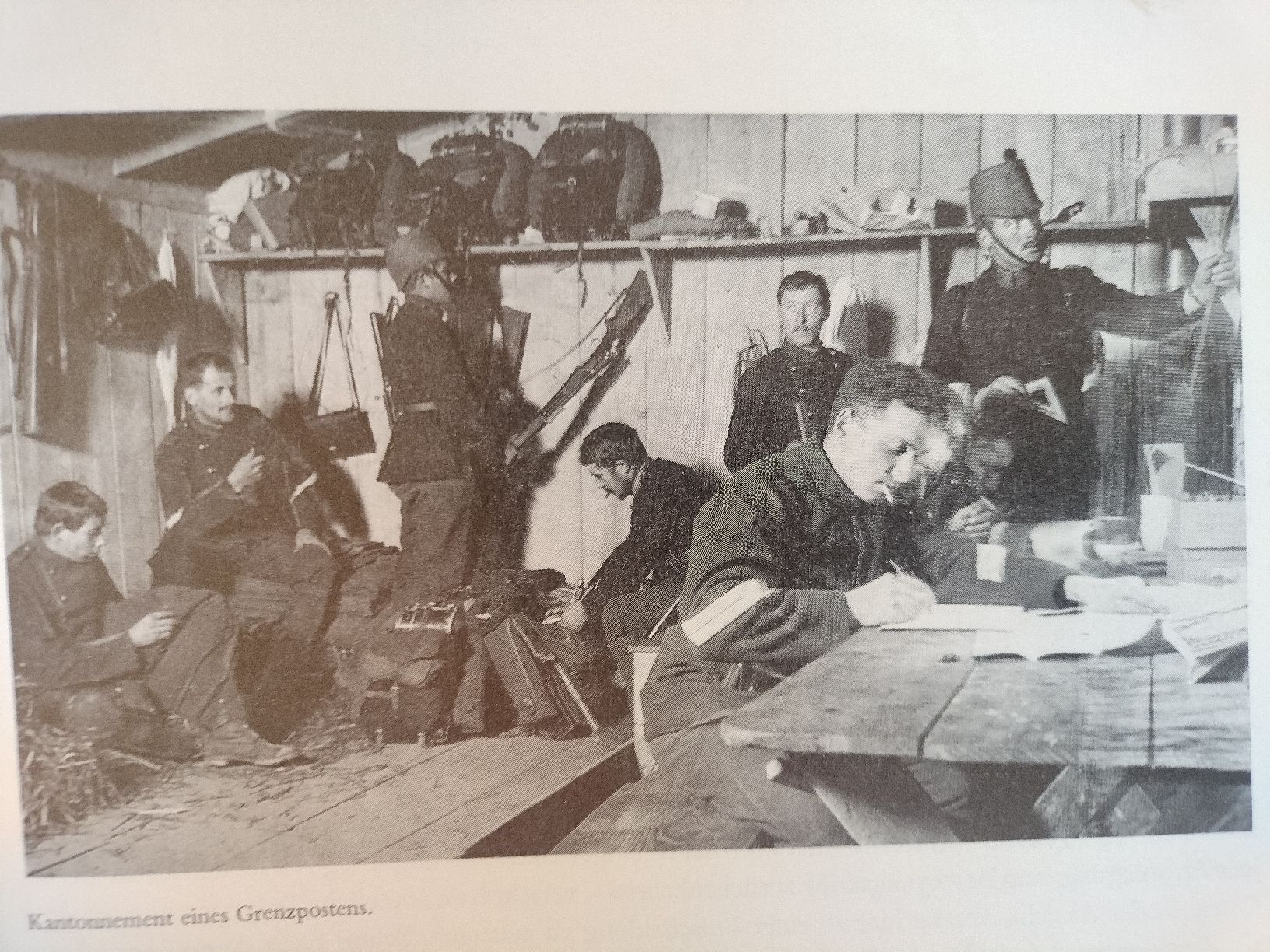 Libri: Schweizer Armee Militär Buch von 1970 – Usato da Schwanden Sigrisw venduto da pho_2mc9 6