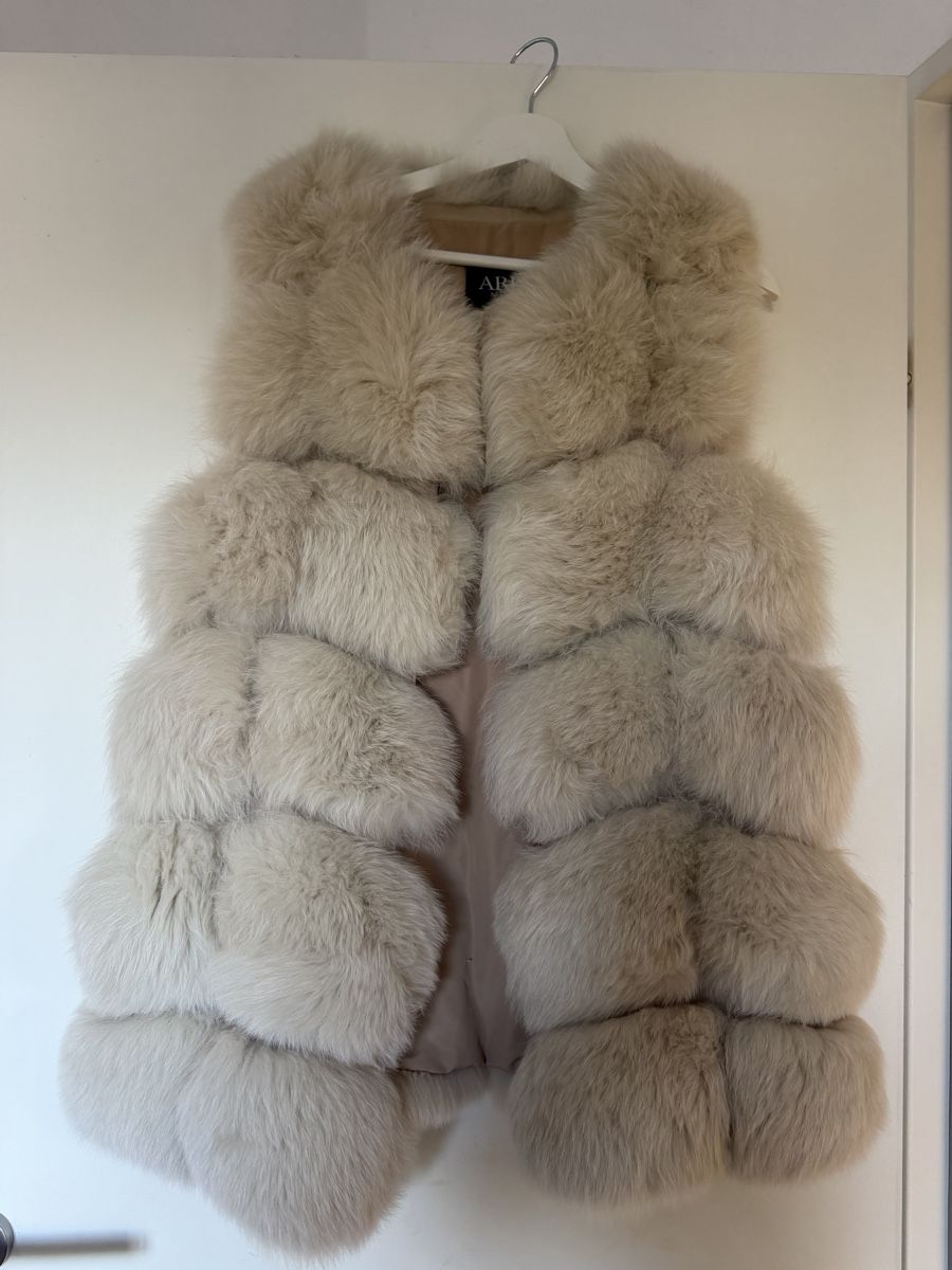 Gilet & Giacche senza maniche: Pelz gilet – Nuovo (secondo la descrizione) da Oberwil BL venduto da pas_99pv