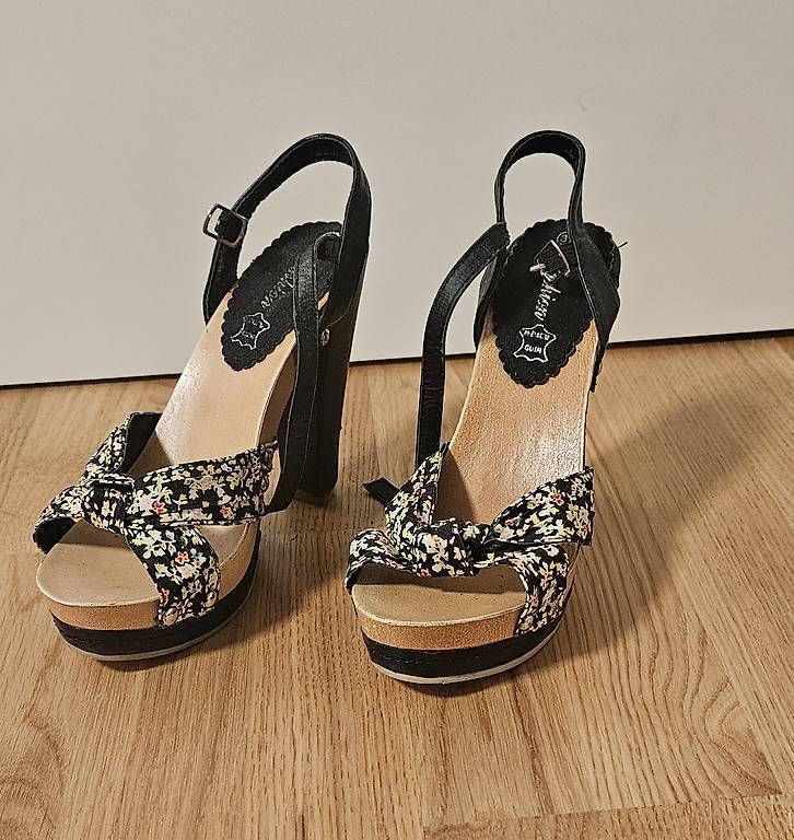 Damenschuhe: Schuhe – Gebraucht aus Zürich von LauraH01