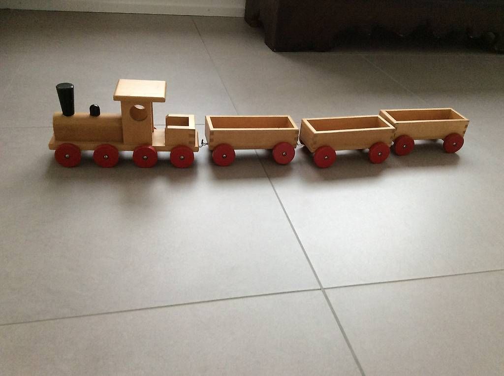 Articoli in legno: Holzeisenbahn – Usato da Luzern venduto da hkuenzler01