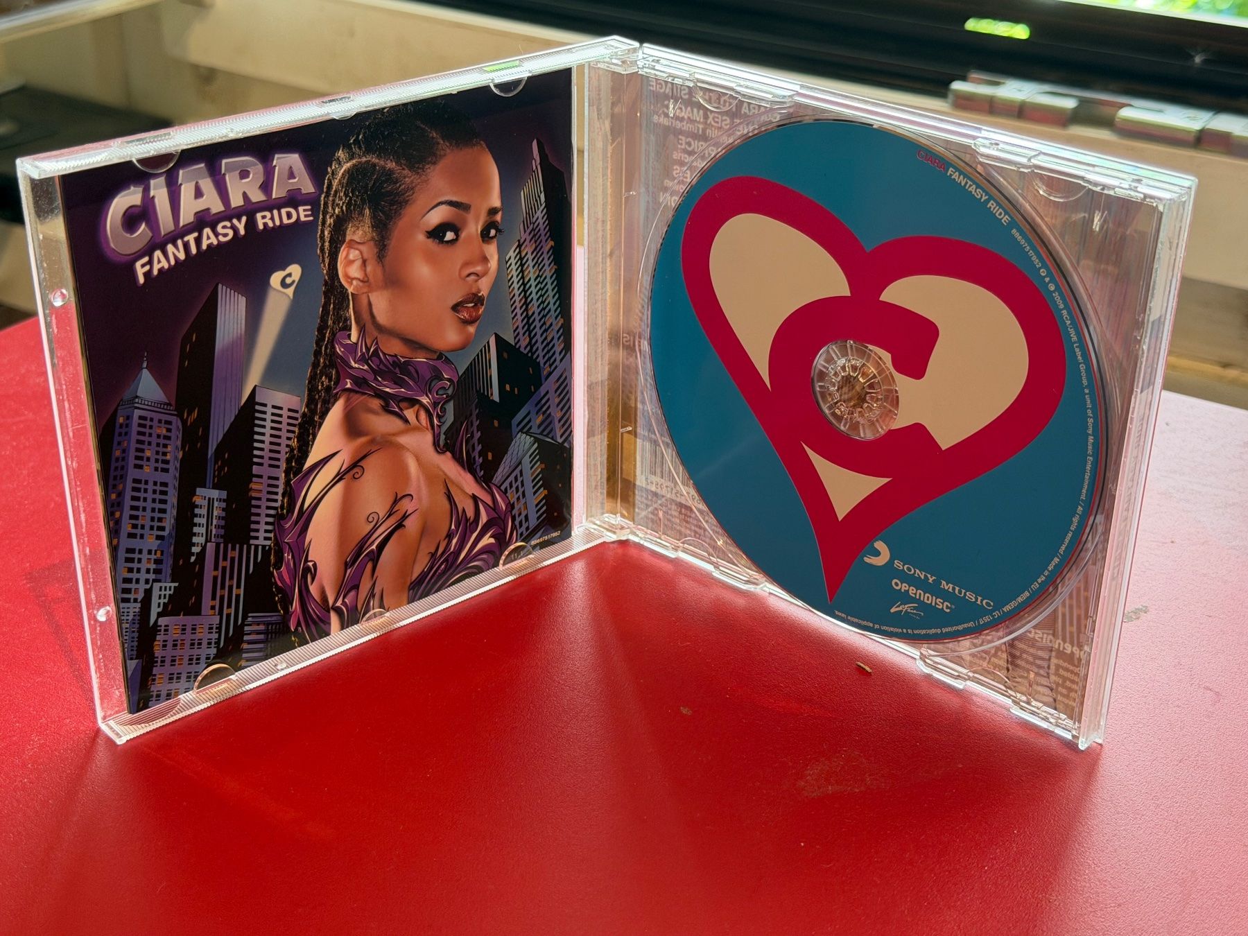 CD: Ciara - Fantasy Ride - KA02D – Nuovo (secondo la descrizione) da Küsnacht ZH venduto da Jazztilldawn 2