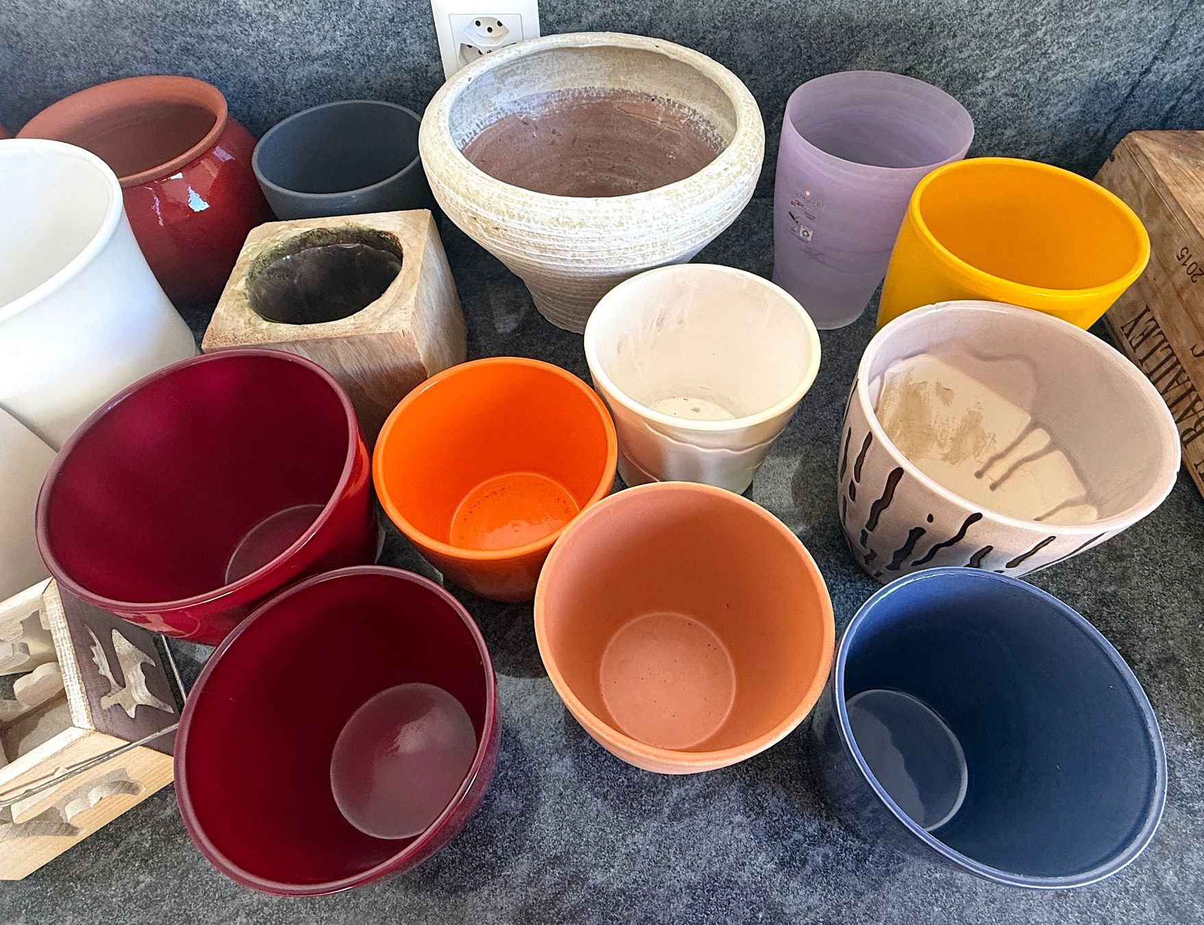 Vasi per fiori: 26 cache pots diverse tailles+ material + formes – Nuovo (secondo la descrizione) da Veyrier venduto da Szurkemaci 1