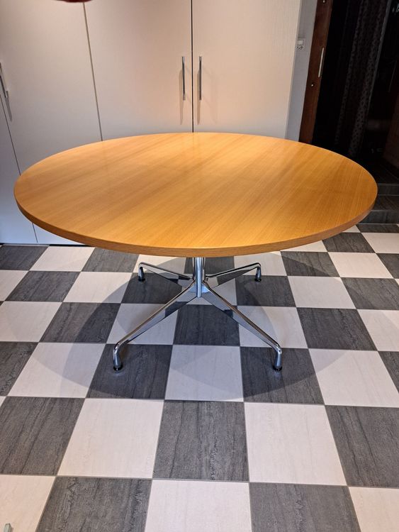 Vitra Eames Segmented Table 130cm | Kaufen auf Ricardo