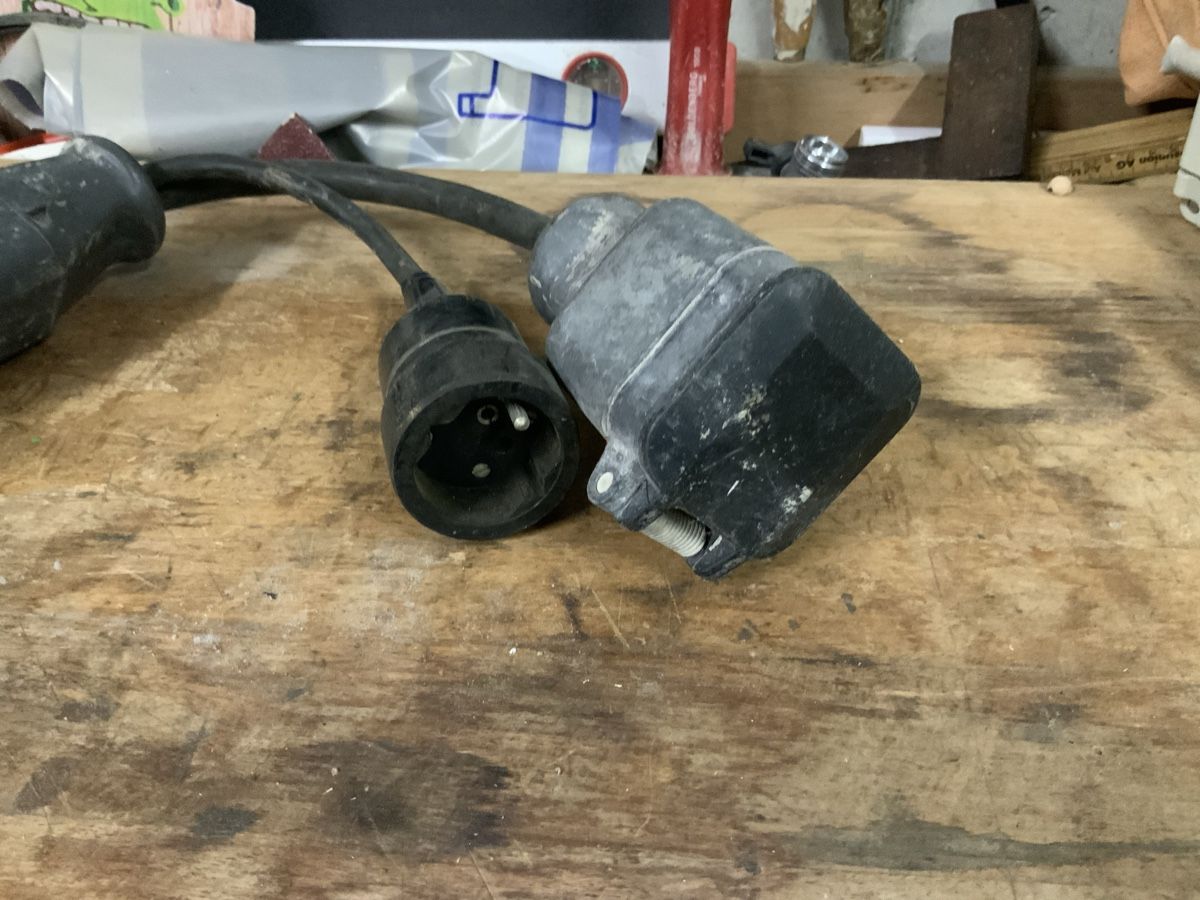 Alimentation électrique: Starkstrom-Mehrfachstecker – D'occasion à Oberentfelden par KAL_EL 2
