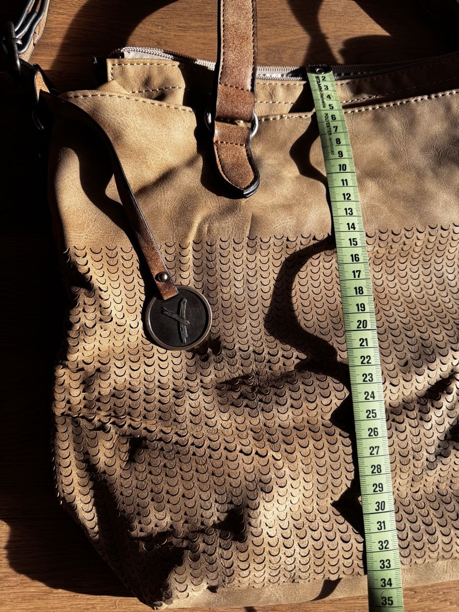 Suri Frey Borse da donna: Schöne Suri Frey Handtasche in Braun – Usato da Kehrsatz venduto da Adrenalina1 2