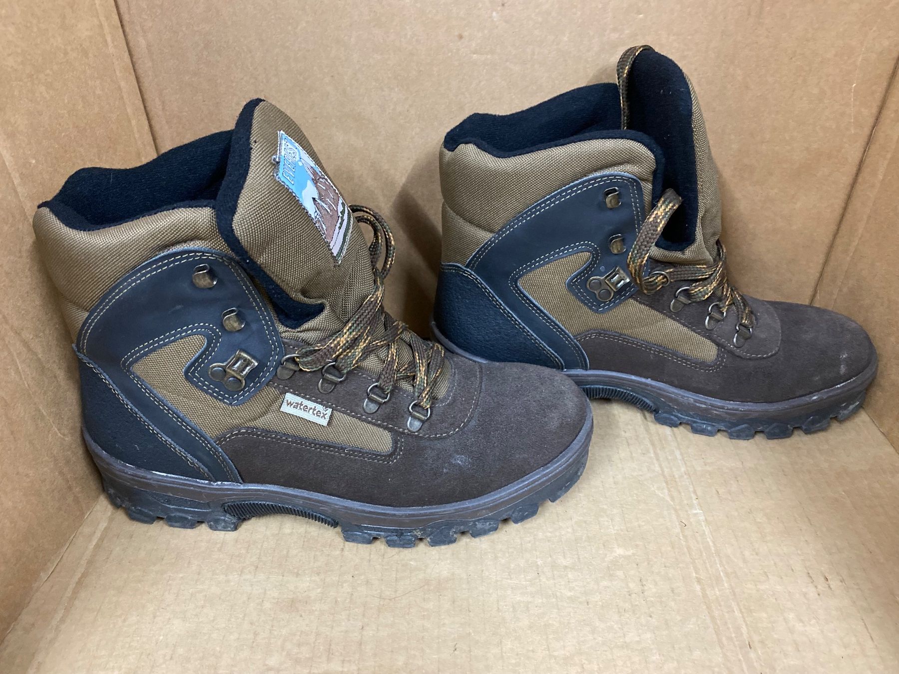 Everest Scarpe da uomo: Wanderschuhe Grösse 43 Marke Everest – Usato da Eschlikon TG venduto da ArtRec 1