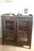 Vitrine antik aus Indien