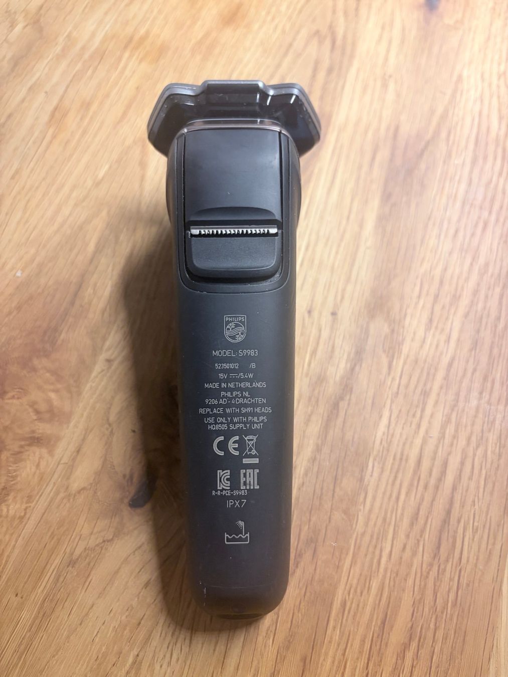 Philips Rasoirs & Lames de rasage: Rasierer Philips Series 9000 – D'occasion à Zug par kic_c9z9 2