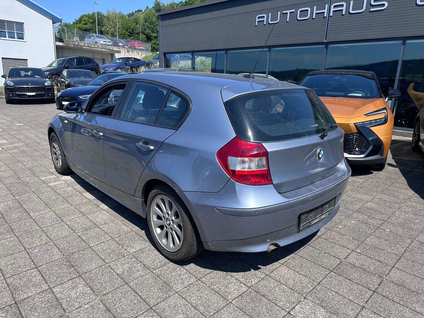 BMW Autos: BMW 116i – D'occasion à Otelfingen par hof74 2