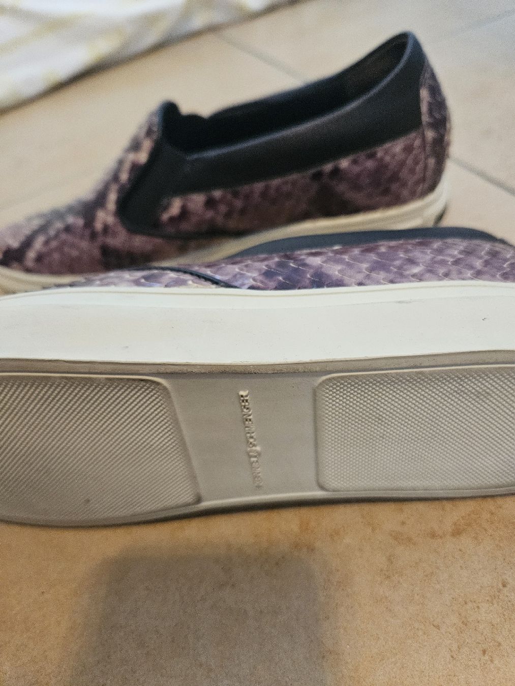 Kennel + Schmenger Scarpe da donna: Kennel & Schmenger Slipper, Schlangenmuster, Grösse 4.5 – Usato da Steckborn venduto da suz_v2v6 9