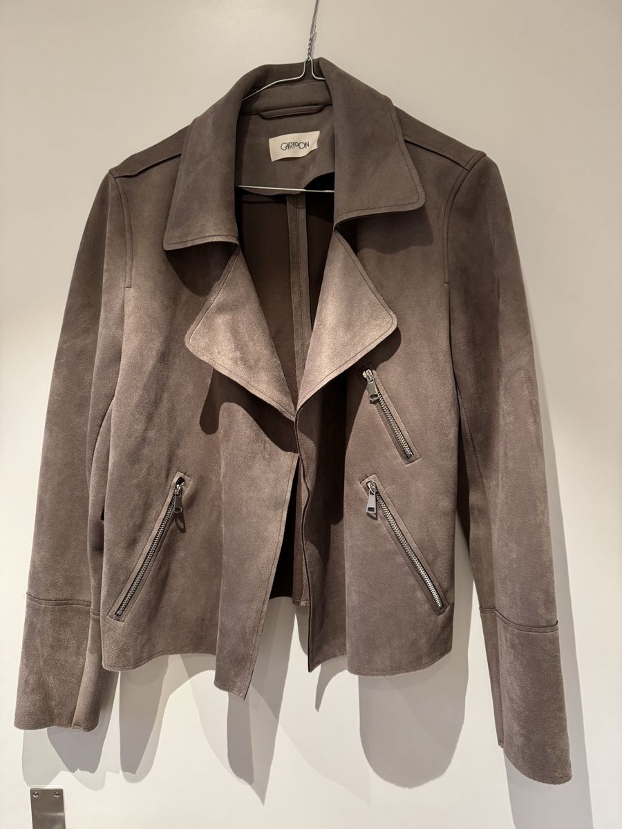 Vestes: Jacke in Wildlederoptik, Grösse 40 – D'occasion à Urtenen-Schönbühl par Lalablue