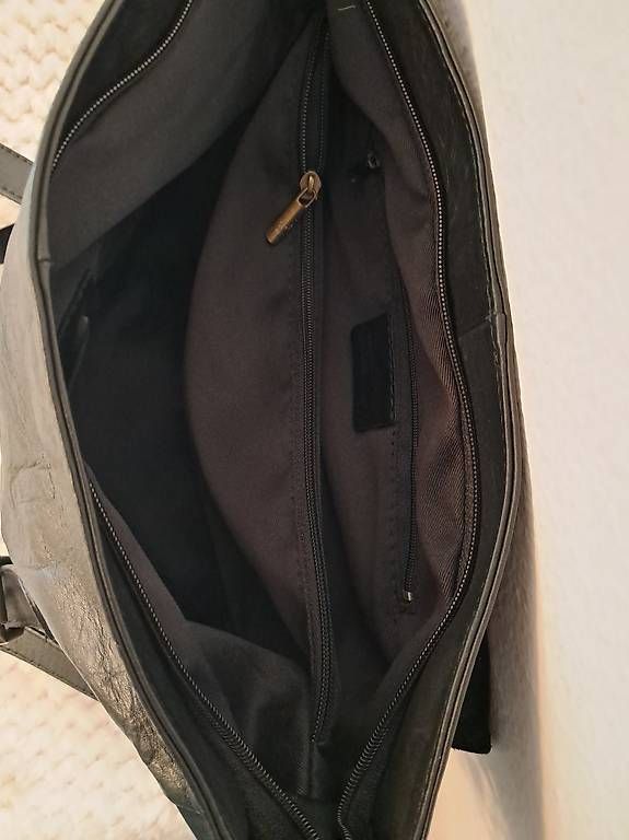 Borse da donna: Ledertasche  – Usato da Basel venduto da len_t965 3