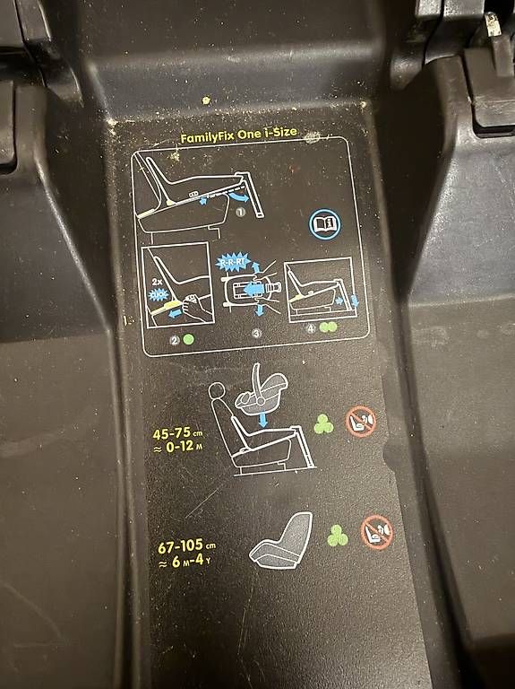 Seggiolini per auto: Maxi Cosi Iso Fix – Usato da Reinach BL venduto da Tunersteph 2