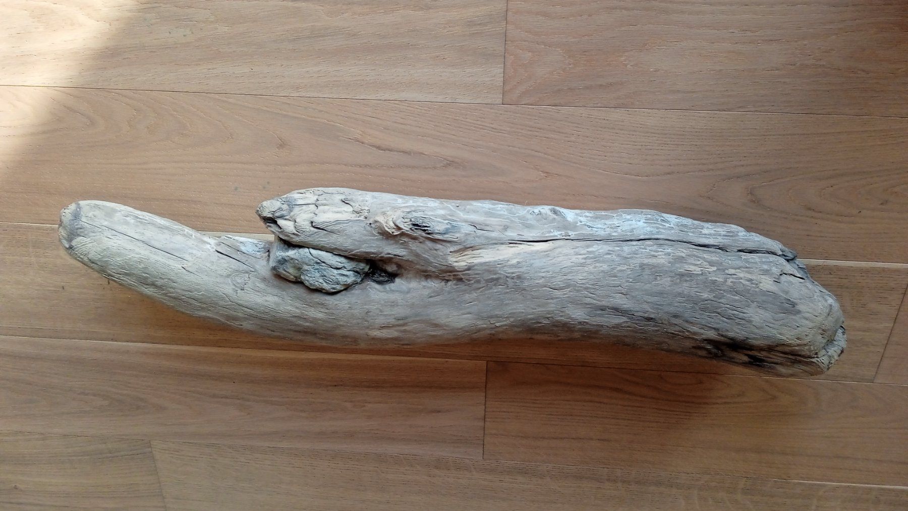 Holzartikel: Schwemmholz mit Stein – Neu und originalverpackt aus Widnau von ForViolin 2