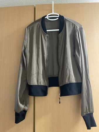 Damen Bomberjacke grün Grösse S guter Zustand