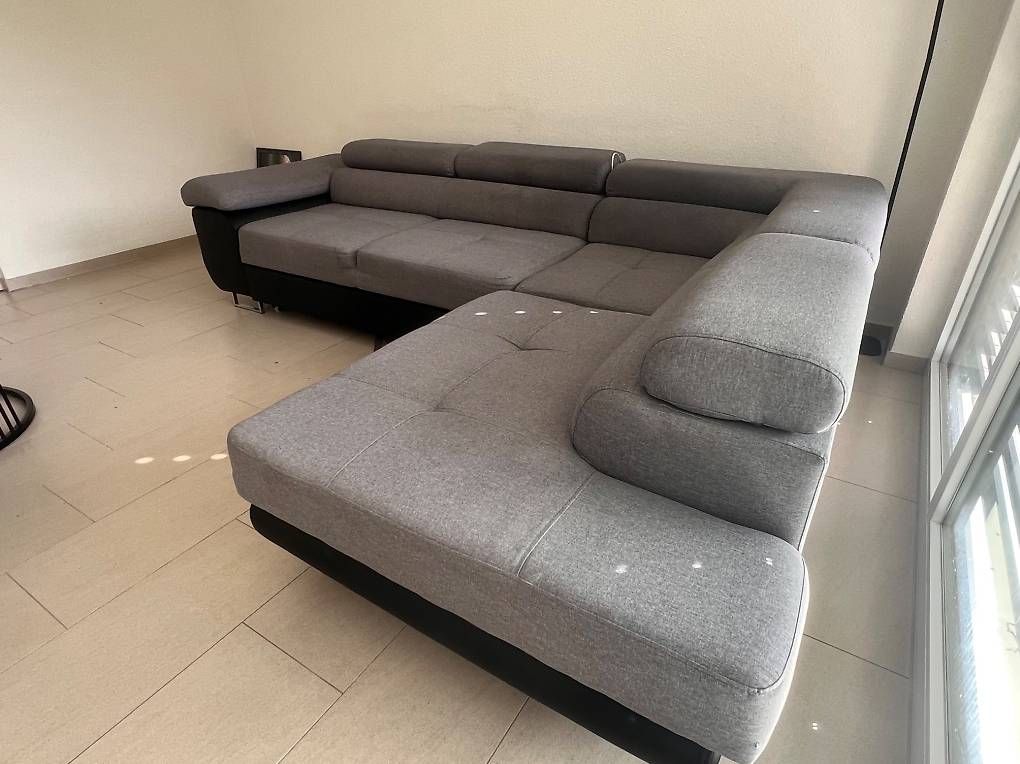 Sofas: Canapé convertible  – D'occasion à Fribourg par ner_6p7z 3
