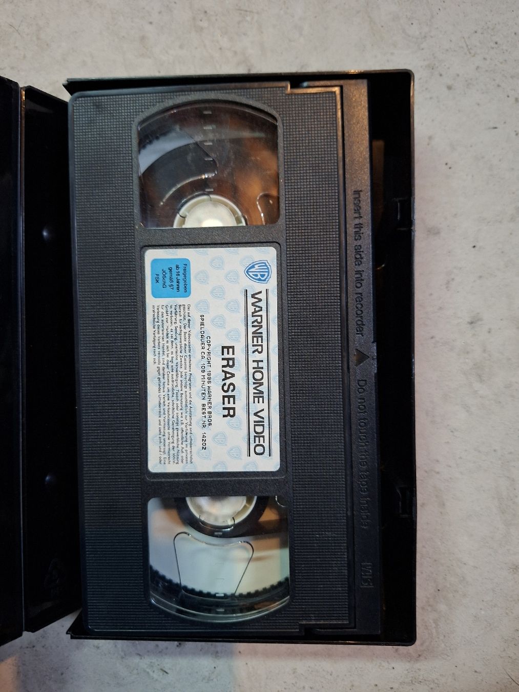 Alle VHS: Eraser Schwarzenegger VHS – Gebraucht aus Rothenhausen von sfr_kr9t 2
