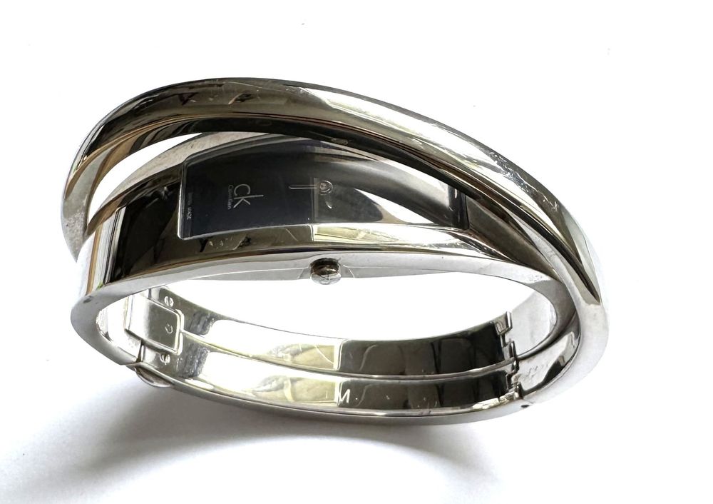 Elegante Calvin Klein Damenuhr K2J23102 Edelstahl Spange 2