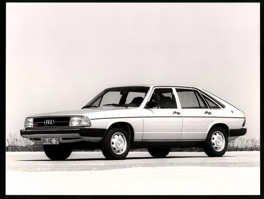Fotografie & Manifesti: Fotografie Auto Audi 100 5E Fliessheck,  – Usato da Berlin venduto da bartko-reher
