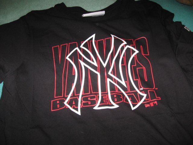 T-Shirts: NY T-SHIRT!! – Gebraucht aus Zürich von Rwinnie