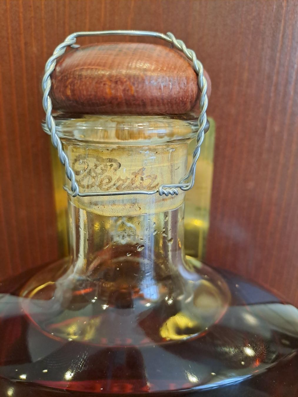 Berta Spirituosen: Berta Grappa Maggia 1992 mit OHK 31 Jährigen Berta Grappa – Neu und originalverpackt aus Elsau von Kellerraeumung 8