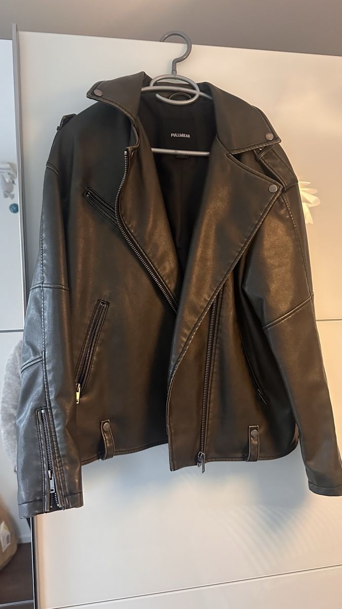 Giacche: Oversized Lederjackee – Usato da Jona venduto da Bxmarija002