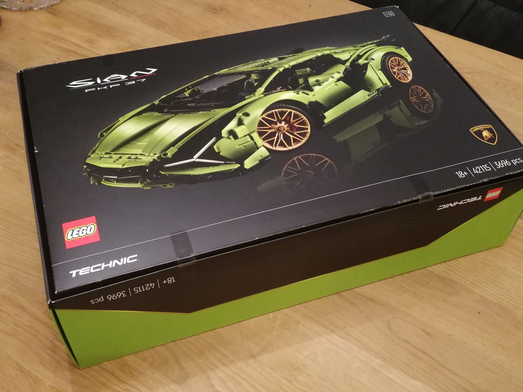 Lego Kit di costruzioni: Lego Technik 42115 - Lamborghini SIAN – Nuovo e nell'imballaggio originale da Basel venduto da vintagecollector