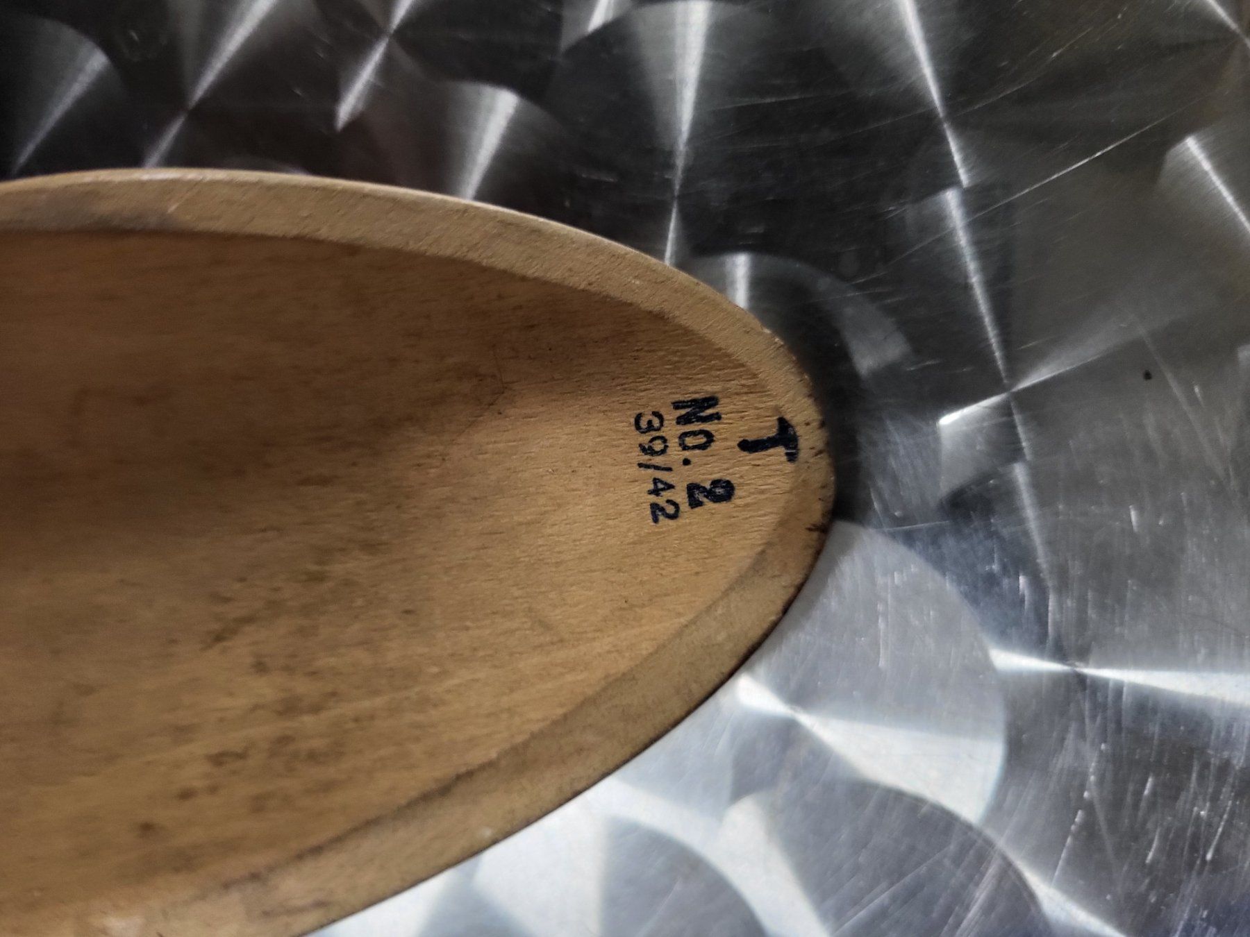 Scarpe da uomo: Antike HUG-Schuhspanner – Usato da Rümlang venduto da Turrin 3
