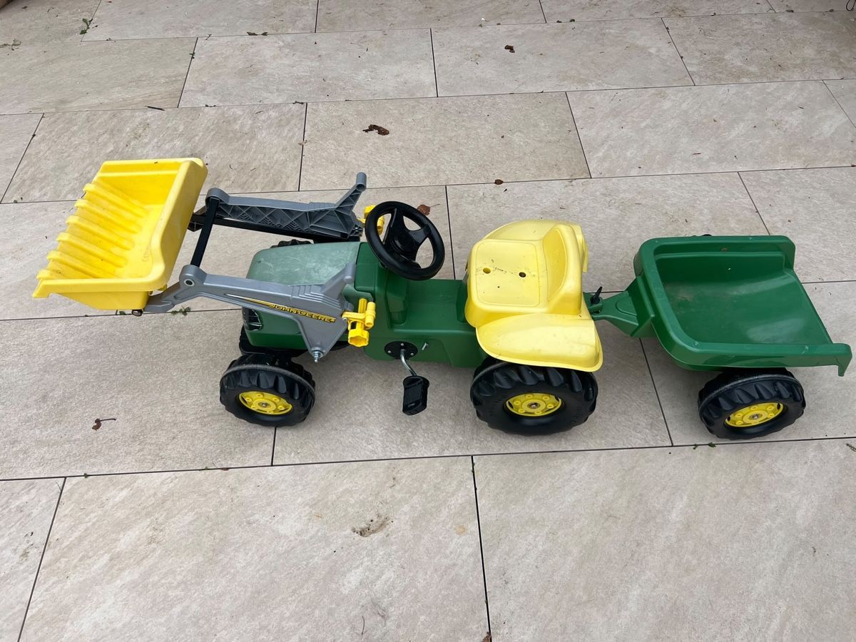 John Deere Fahrzeuge für Kinder: Ride On Tractor with Trailer – Gebraucht aus Stallikon von RTagel 2