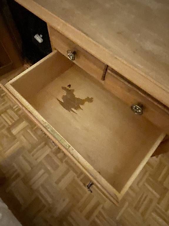 Commodes: Kommode aus Holz – D'occasion à Thalwil par pst_xd6z 2