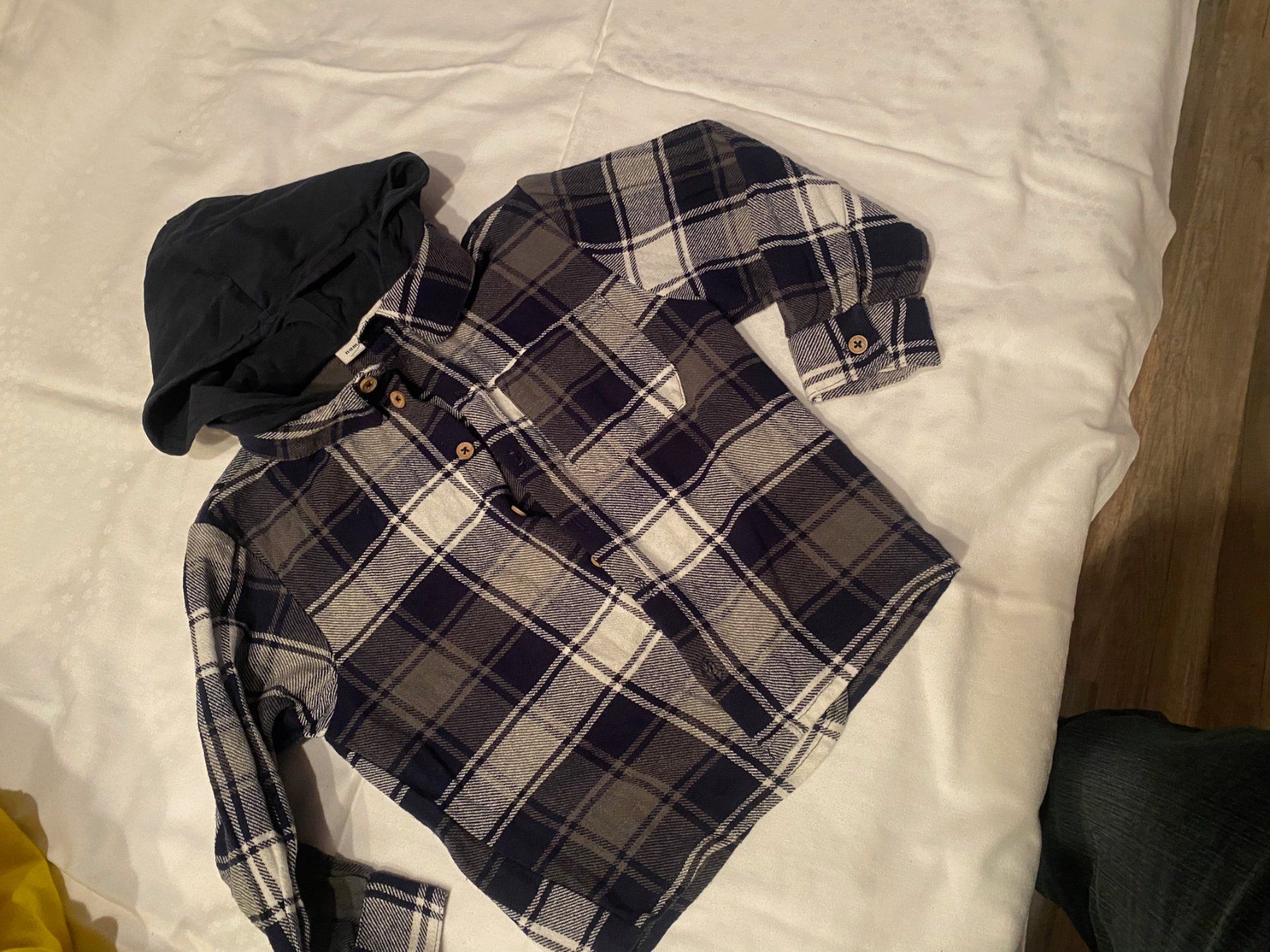 Name It Camicie, T-shirt & Polo: name it langarm Hemd mit Kapuze Grösse 104 – Usato da Allenwinden venduto da Obalu