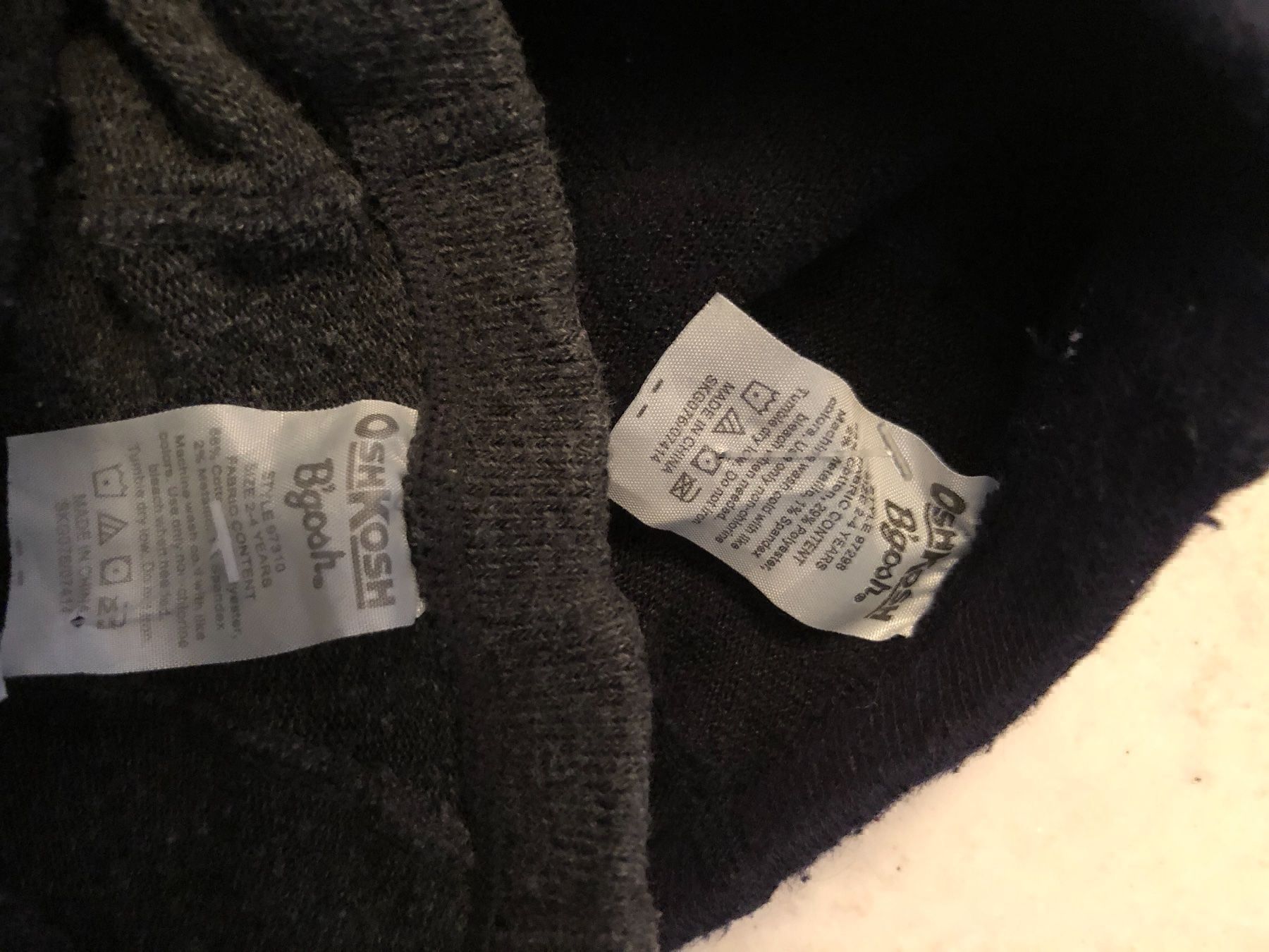 Collant & Leggings: 2 Oshkosh Strumpfhosen Gr.2-4j. – Usato da Obergerlafingen venduto da cabo4 1