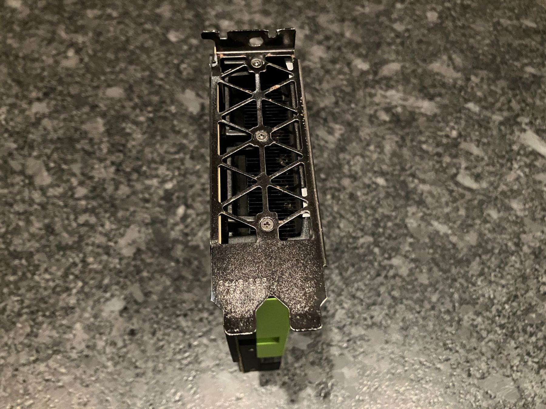 Nvidia Schede grafiche: Nvidia Tesla P100 16 GB – Usato da Kleinwangen venduto da Suelei83 3