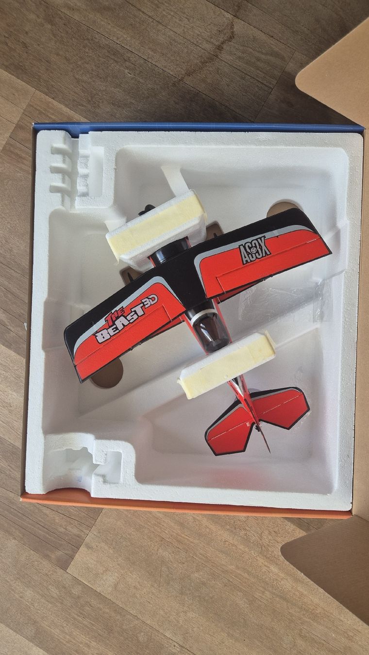 Modellismo RC: E-flite UMX Beast 3D Flugzeug Modell mit AS3X System – Nuovo e nell'imballaggio originale da Erlenbach ZH venduto da lui_n2rl 1