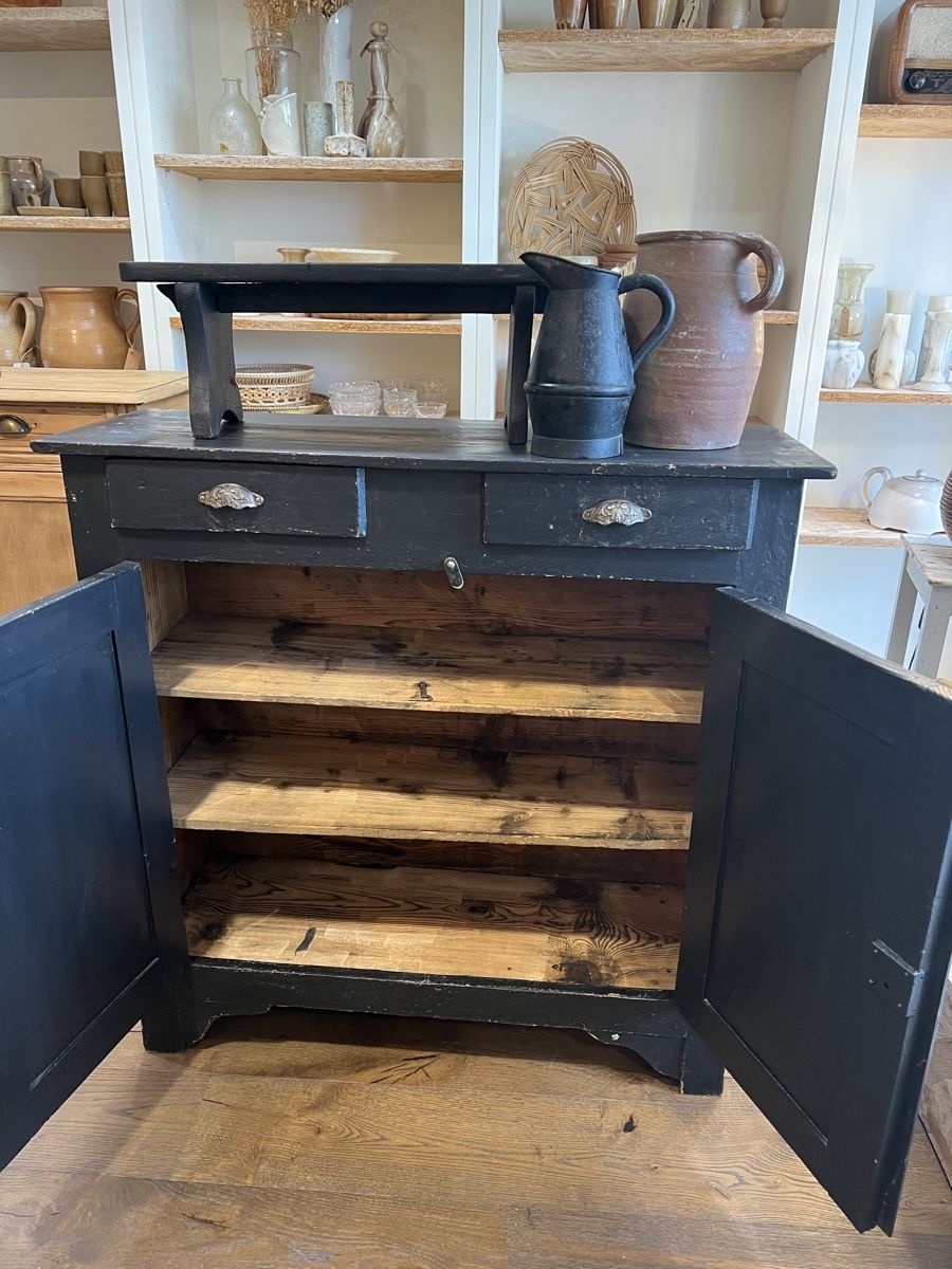 Cassettiere: Kommode Sideboard Anrichte schwarz mit Schubladen – Usato da Sirnach venduto da dasrosahaus 1