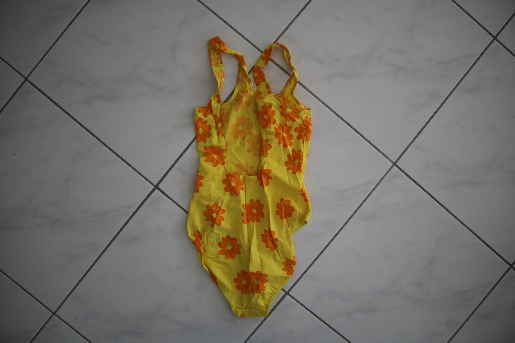 Costumi da bagno & Bikini: Badeanzug Damen Bikini Einteilig Swimsuit Strand – Nuovo (secondo la descrizione) da Rickenbach b. Wil venduto da Byby7 1