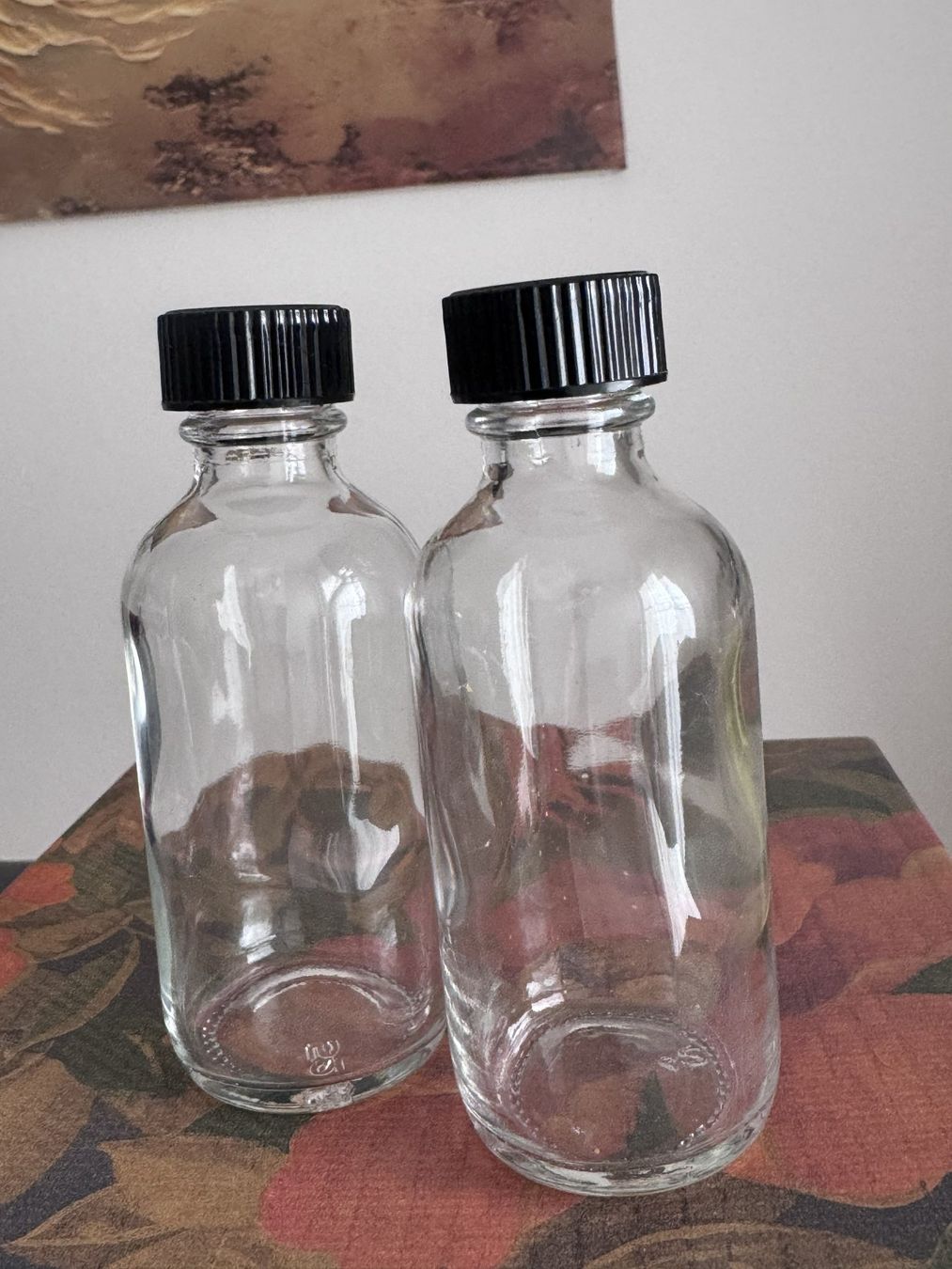 Sonstiges Geschirr & Gläser: **Leere Glasflaschen mit schw. Schraubverschluss ** – Neu und originalverpackt aus Luzern von rivendo.shop 2