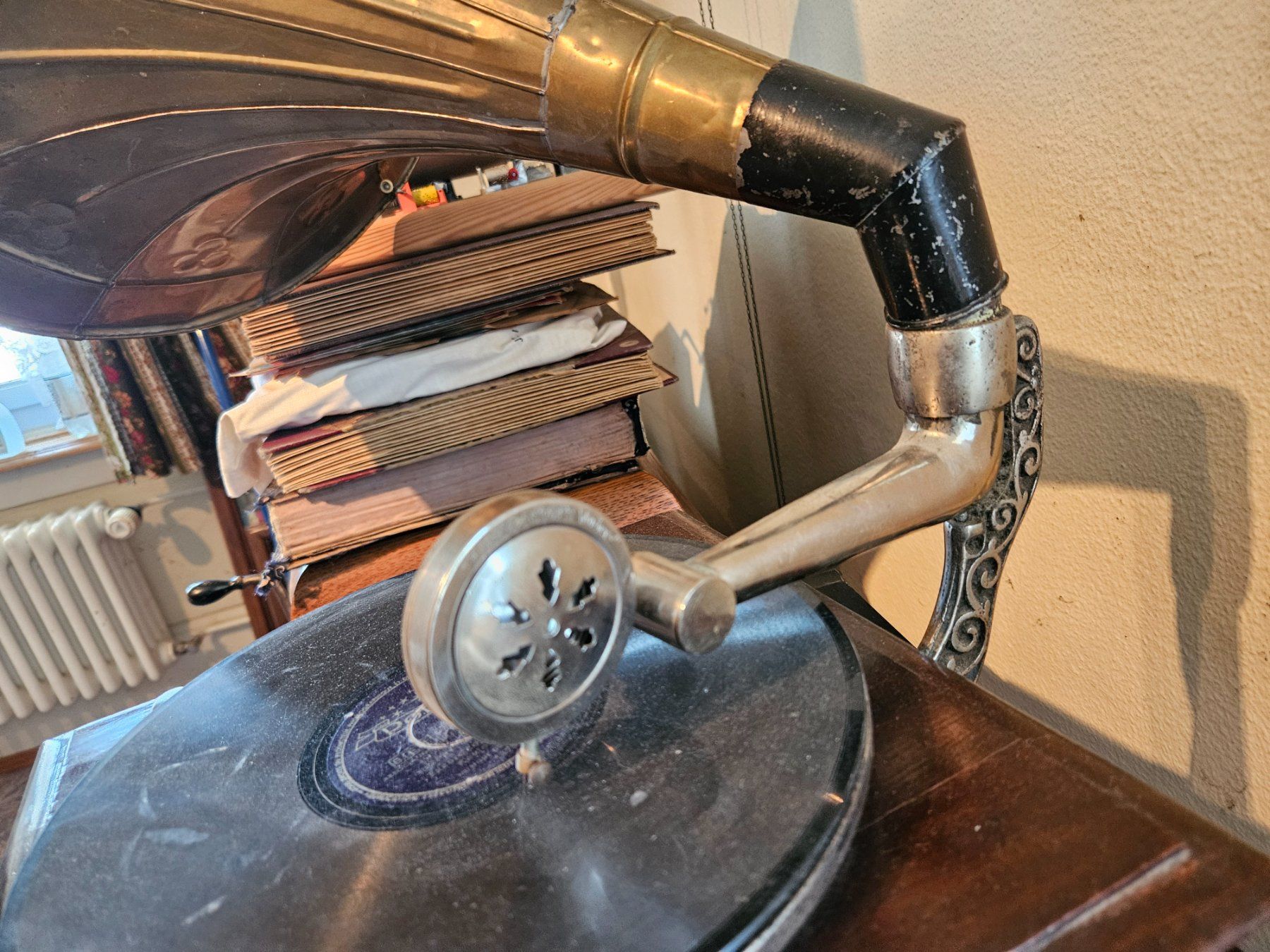 Plattenspieler: Antiker Grammophon "His Master's Voice" – Gebraucht aus Regensdorf von Ranti2 4