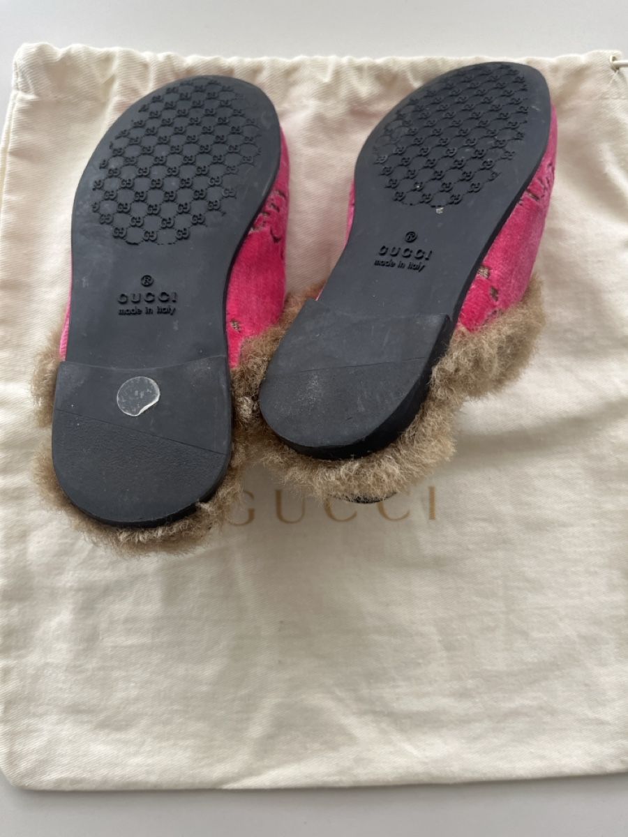 Gucci Scarpe per ragazze: Gucci Kids slippers, size 27 – Usato da Bolligen venduto da Mariola001 3
