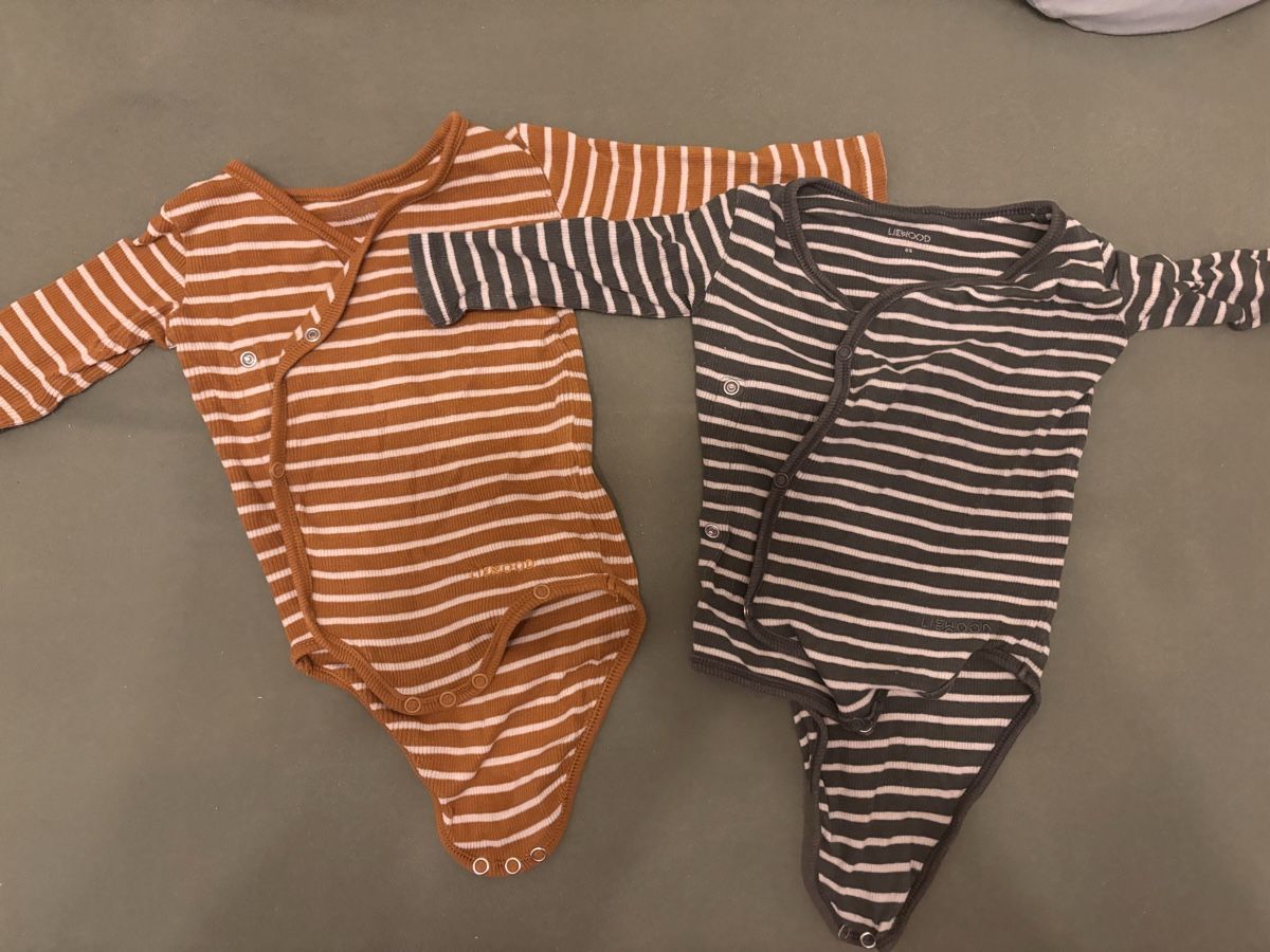 Liewood Kleiderpakete & -sets: Liewood Body 2er Set, gestreift Grösse 68 – Gebraucht aus Wohlenschwil von angelsweet