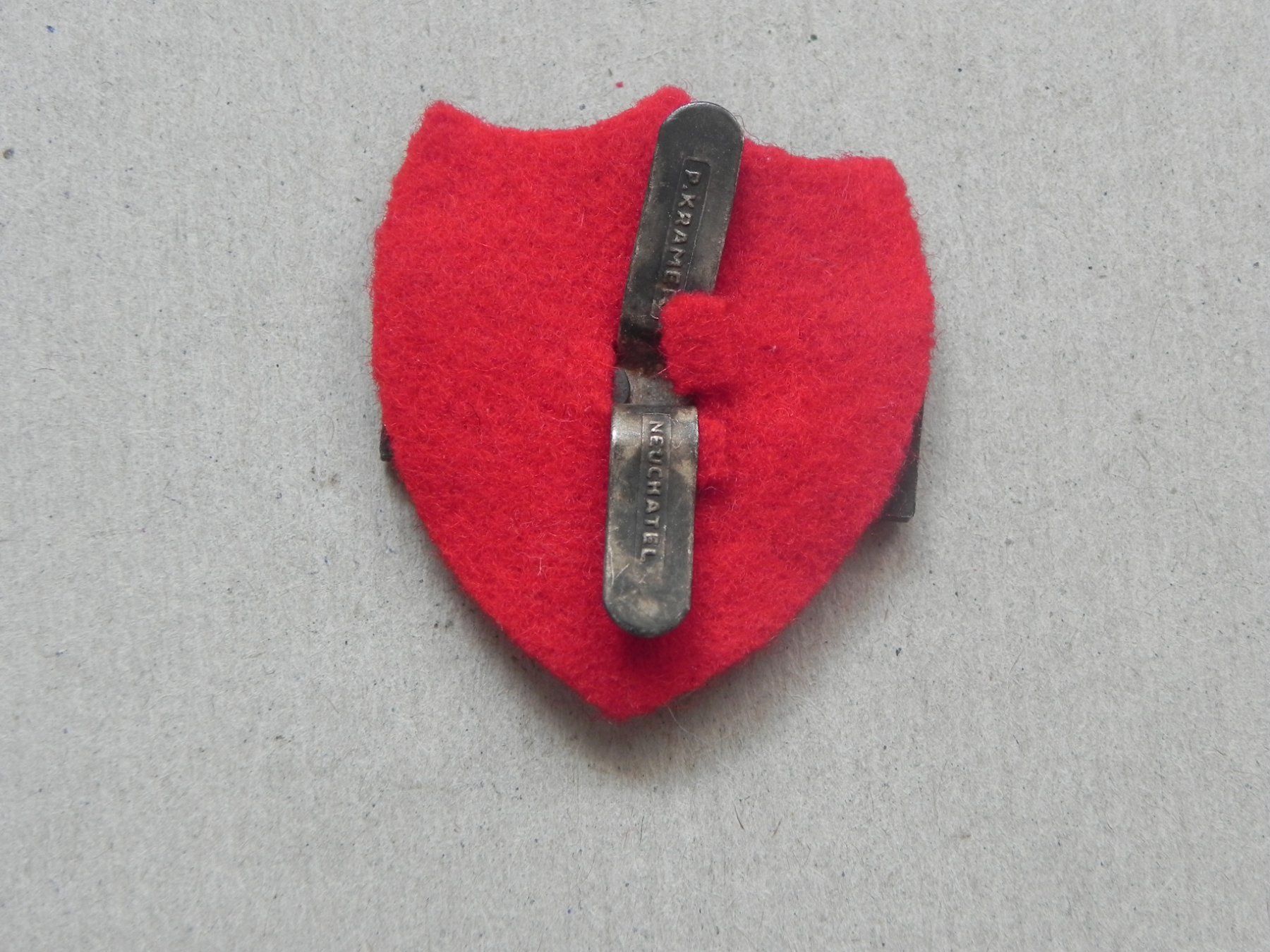 Placchette & Badge: Abzeichen Brosche Medaille Davos Graubünden GR 1946 – Usato da Siebnen venduto da krimsie 1